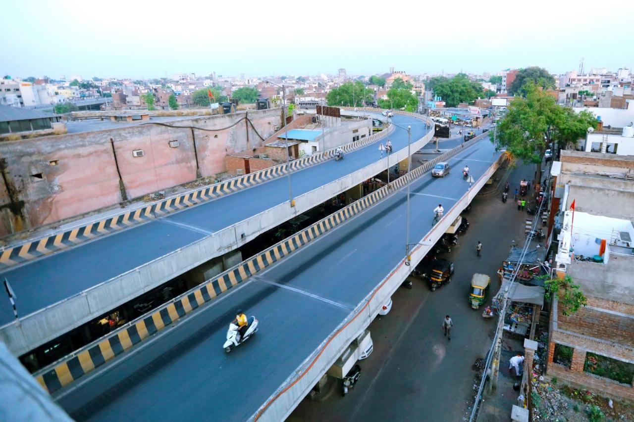 Perfect Plus Just 5 Mins Walk To Golden Temple Amritsar Luaran gambar