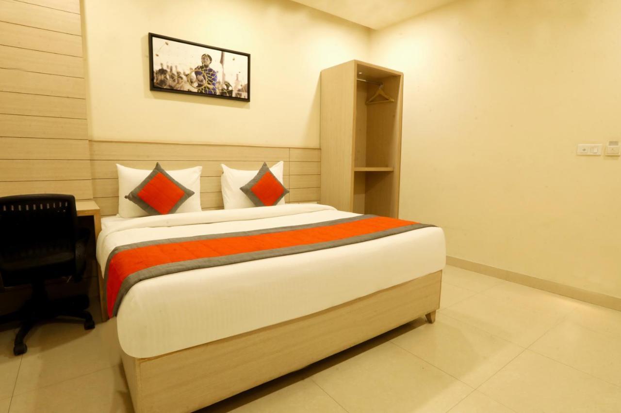 Perfect Plus Just 5 Mins Walk To Golden Temple Amritsar Luaran gambar