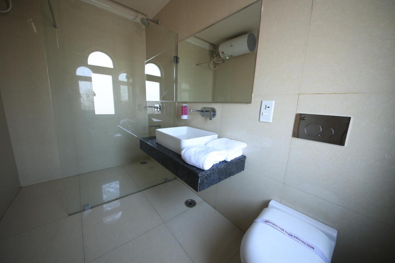Perfect Plus Just 5 Mins Walk To Golden Temple Amritsar Luaran gambar